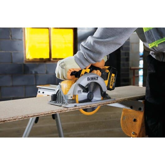DeWalt DCS391NT Akumulatorska kružna testera 18V XR 165mm, bez baterije i punjača - slika 4