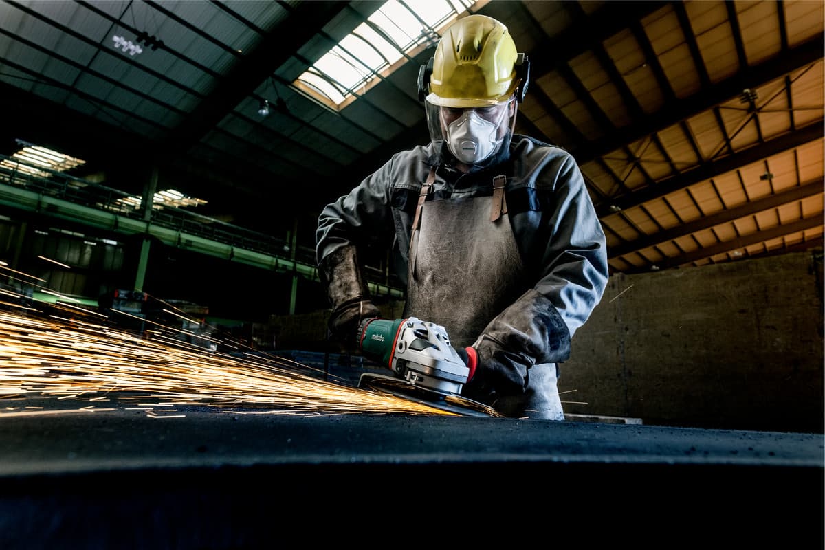 Metabo WE 26-230 MVT Quick Ugaona brusilica, 2600W - slika 2