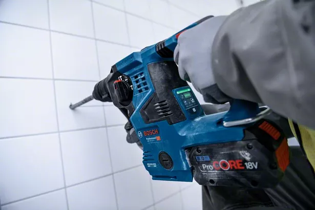 Bosch GBH 18V-28 C Akumulatorski elektro-pneumatski čekić - bušilica, Solo 0611920000 - slika 6