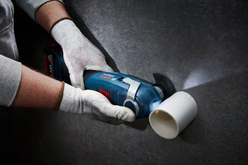 Bosch GOP 185-Li Akumulatorski višenamenski alat - Renovator, 1x4,0 Ah 06018G2021 - slika 2