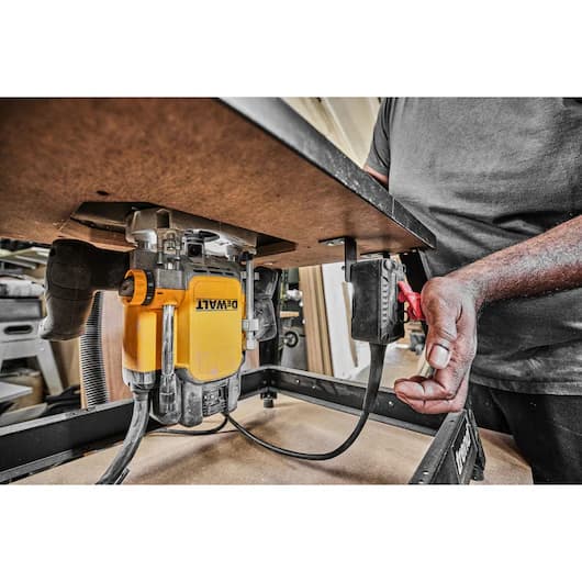 DeWalt DWE627KT Glodalica, 2300 W - slika 3