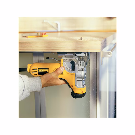 DeWalt DW333K Ubodna testera, 700W - slika 4
