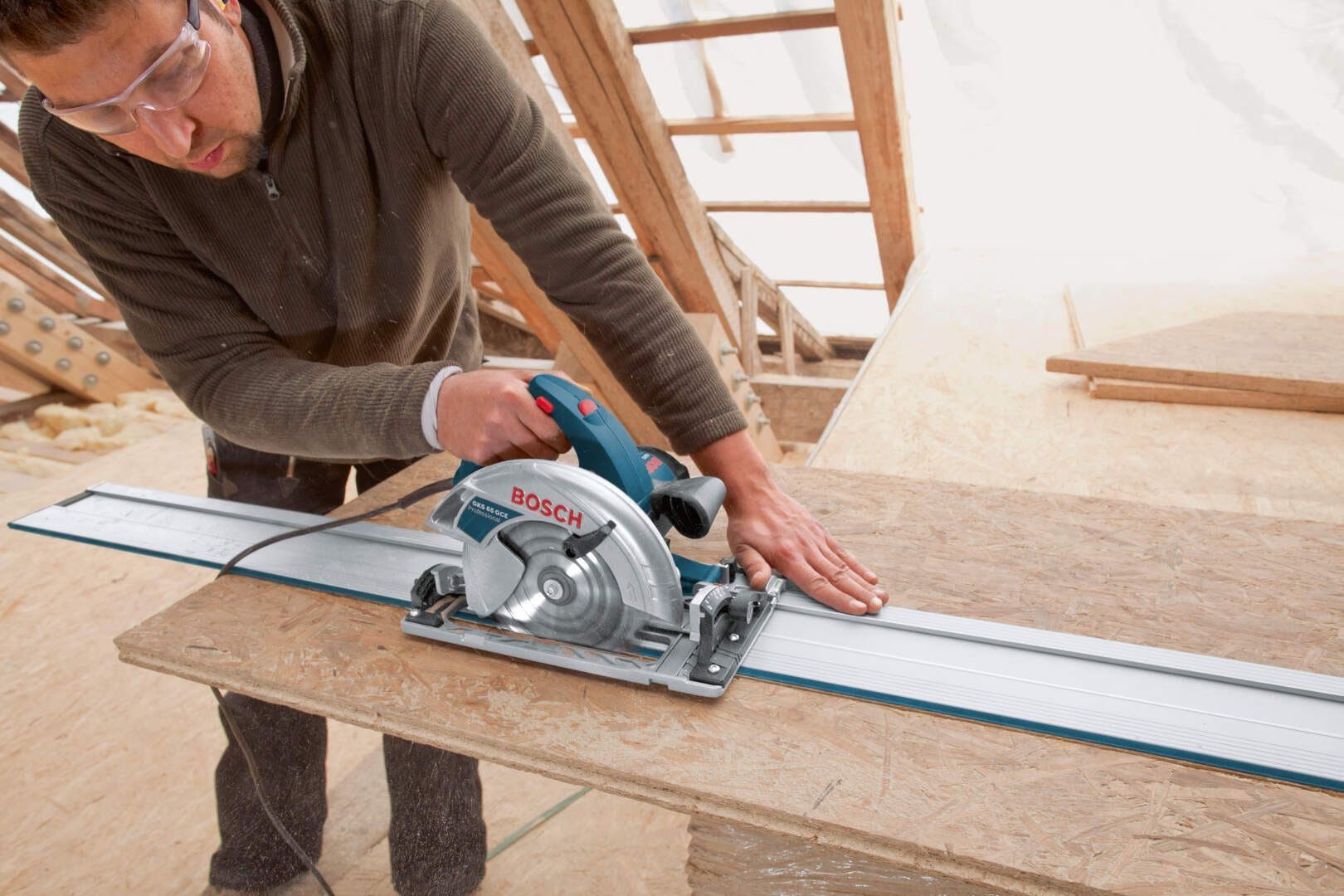 Bosch GKS 65 GCE Kružna testera-cirkular, 1.800W - slika 9