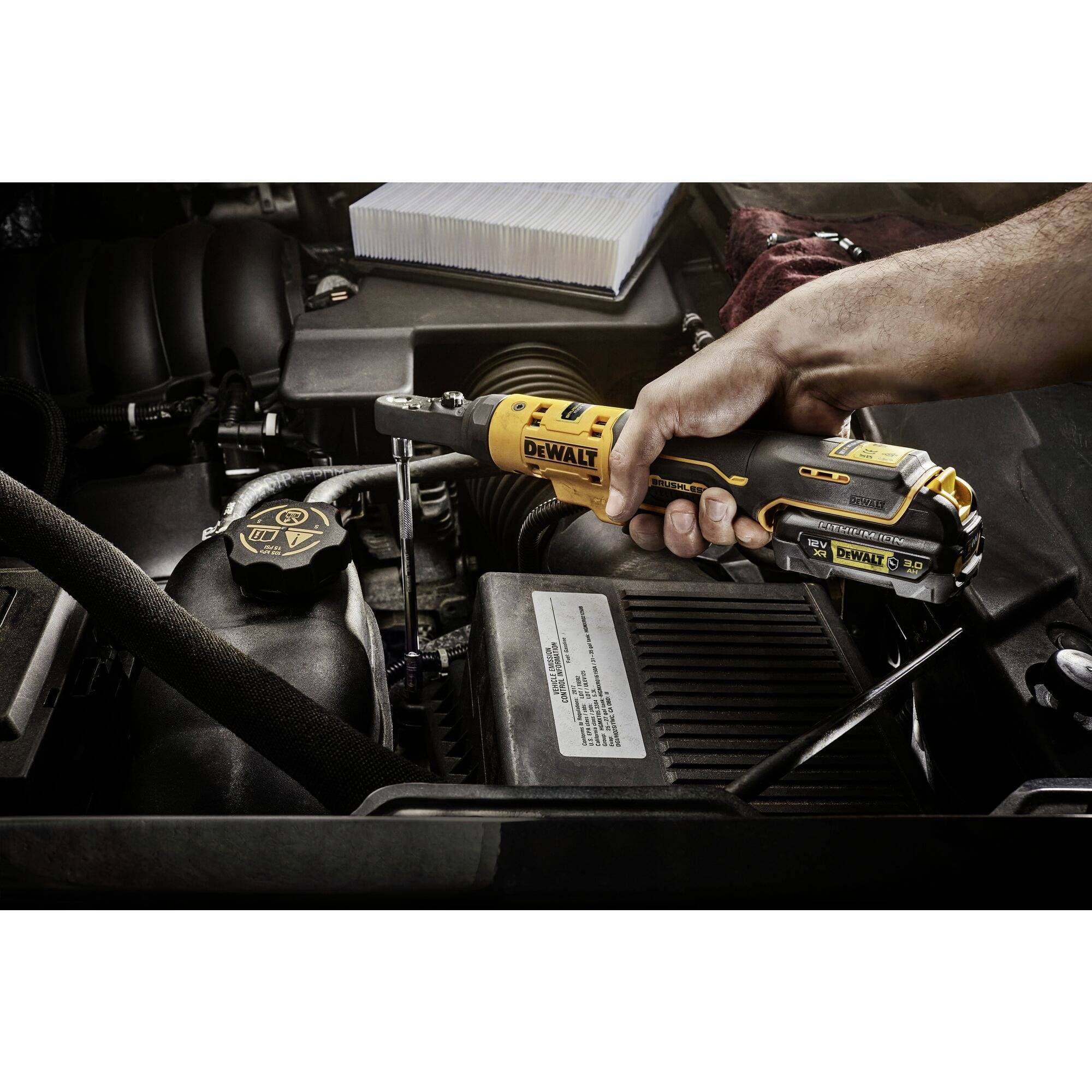 DeWalt DCF500L2G akumulatorska račna, 2x3.0Ah, 12V - slika 9
