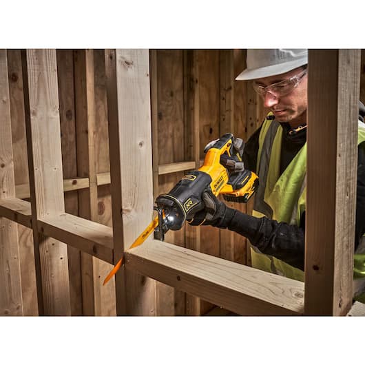 DeWalt DCS382N Aku univerzalna testera - recipro 18V, bez baterije i punjača - slika 5