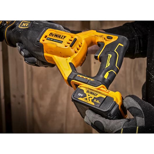 DeWalt DCS382N Aku univerzalna testera - recipro 18V, bez baterije i punjača - slika 6