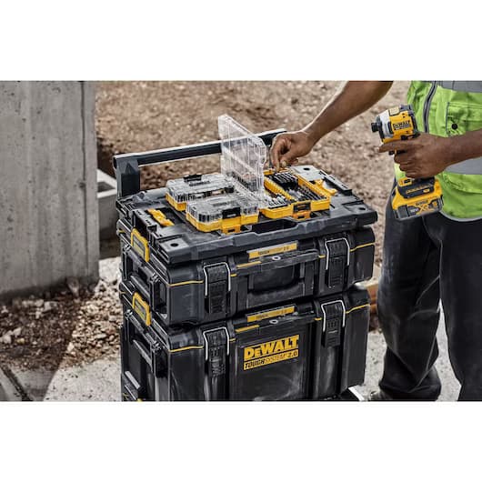 DeWalt DWST08017-1 adapter Toughsystem na TSTAK kofere za alat - slika 5