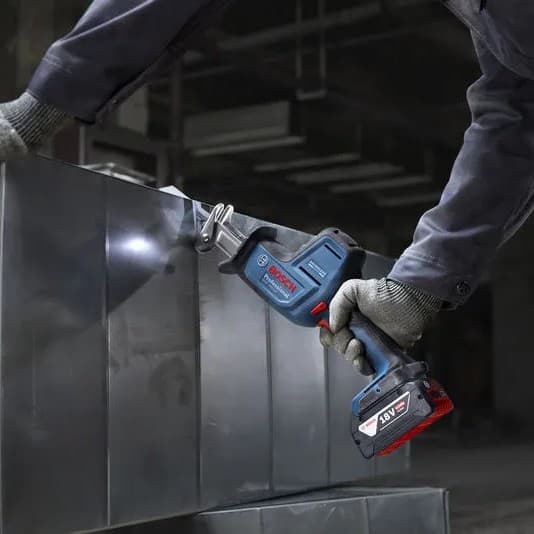 Bosch GSA 18V-24 Solo akumulatorska univerzalna testera-recipro, bez baterije i punjača, u L-BOXX koferu, 06016A5101 - slika 4
